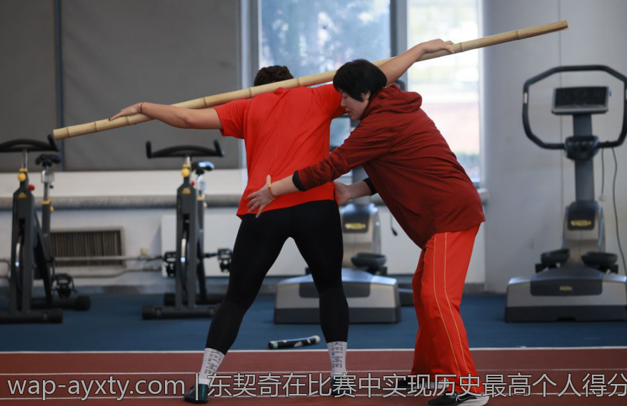东契奇在比赛中实现历史最高个人得分里程碑