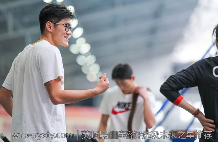 英超最佳阵容评选及未来之星推荐